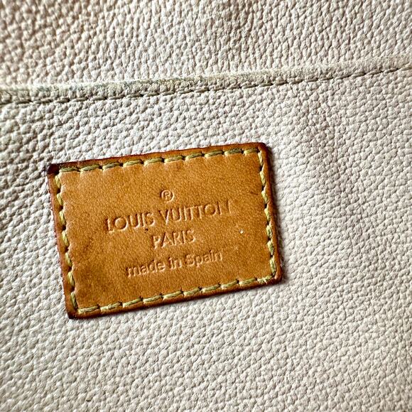 Louis Vuitton Damier Azur Pouch PM or Crossbody Bag NICE! Great gift! - Picture 10 of 13